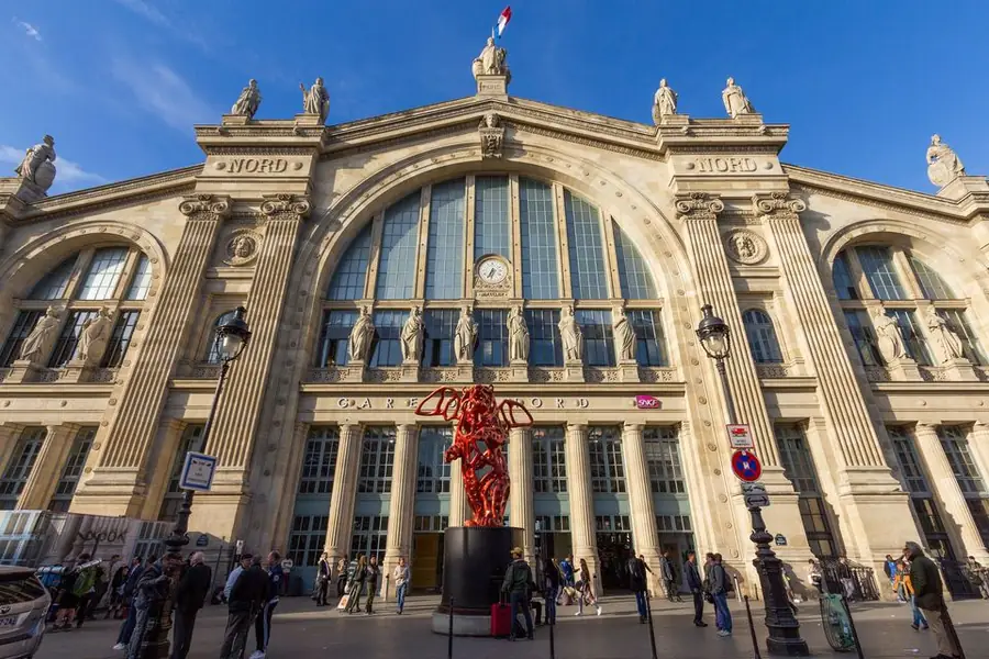 Gares et transports : Gare du Nord, une vingtaine de gares, RATP
